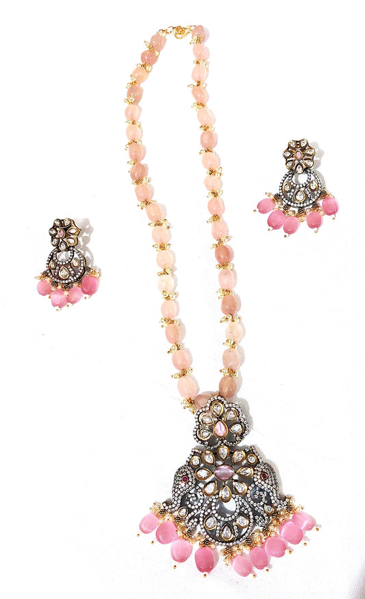 Beads Mala with Victorian Pendant and Earrings